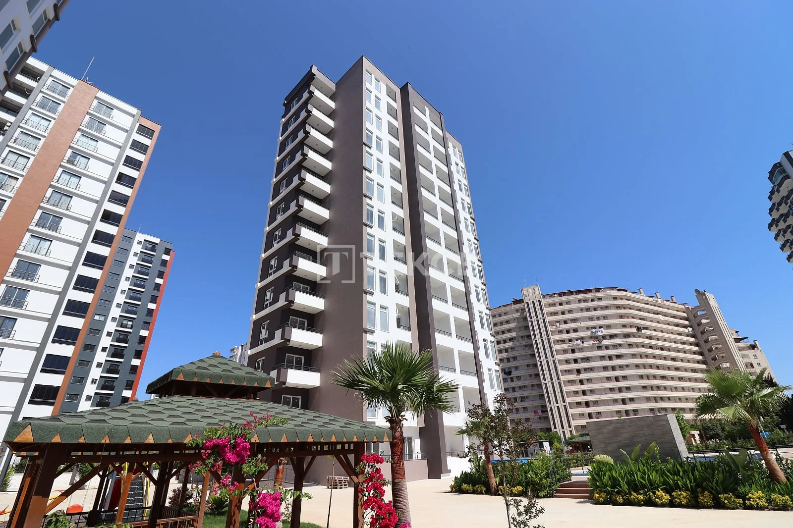 2-Bedroom Apartment with Sea View in Mersin, Turkey, photo 2