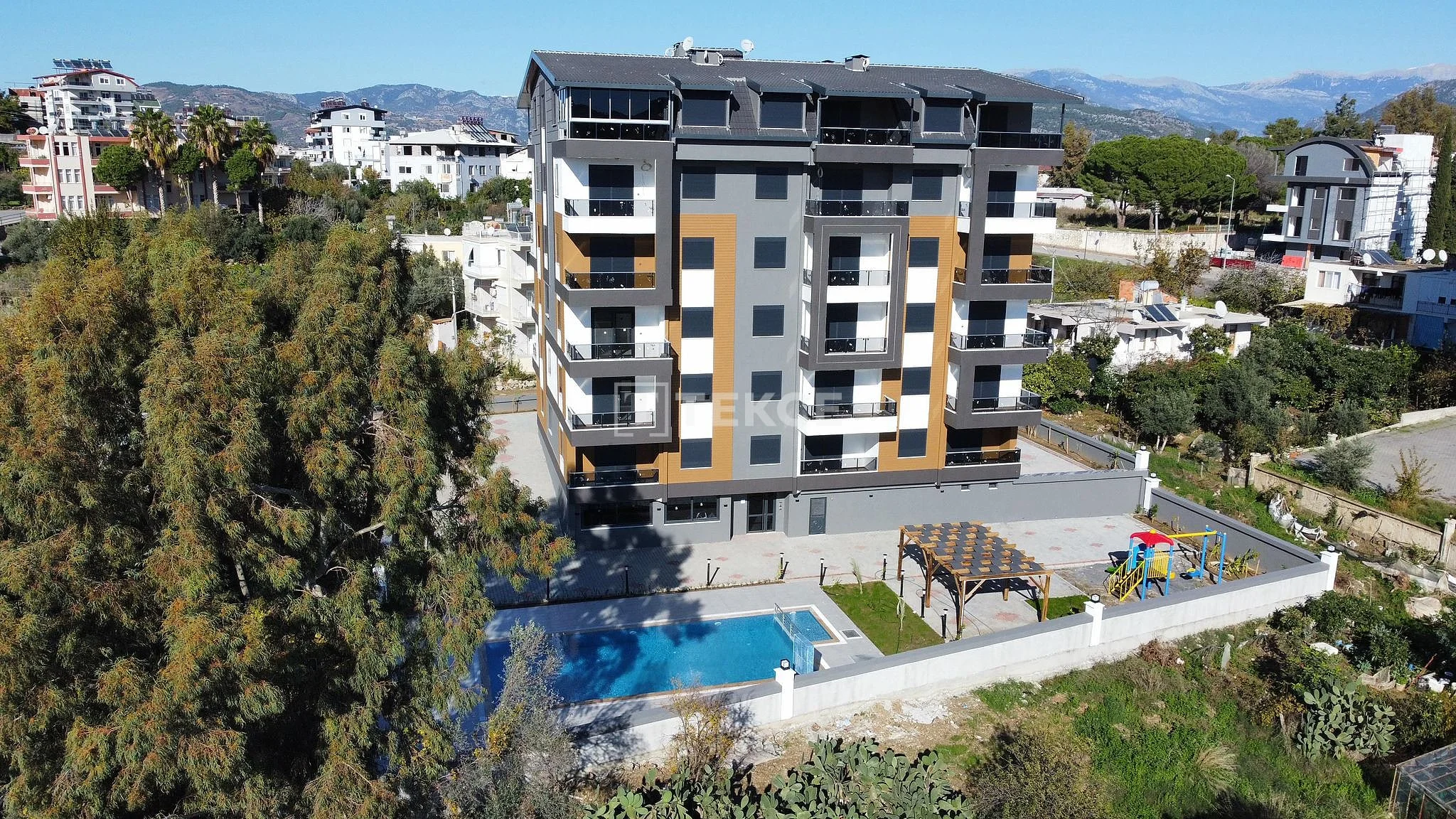 1-Bedroom Apartment with City View in Gazipasa