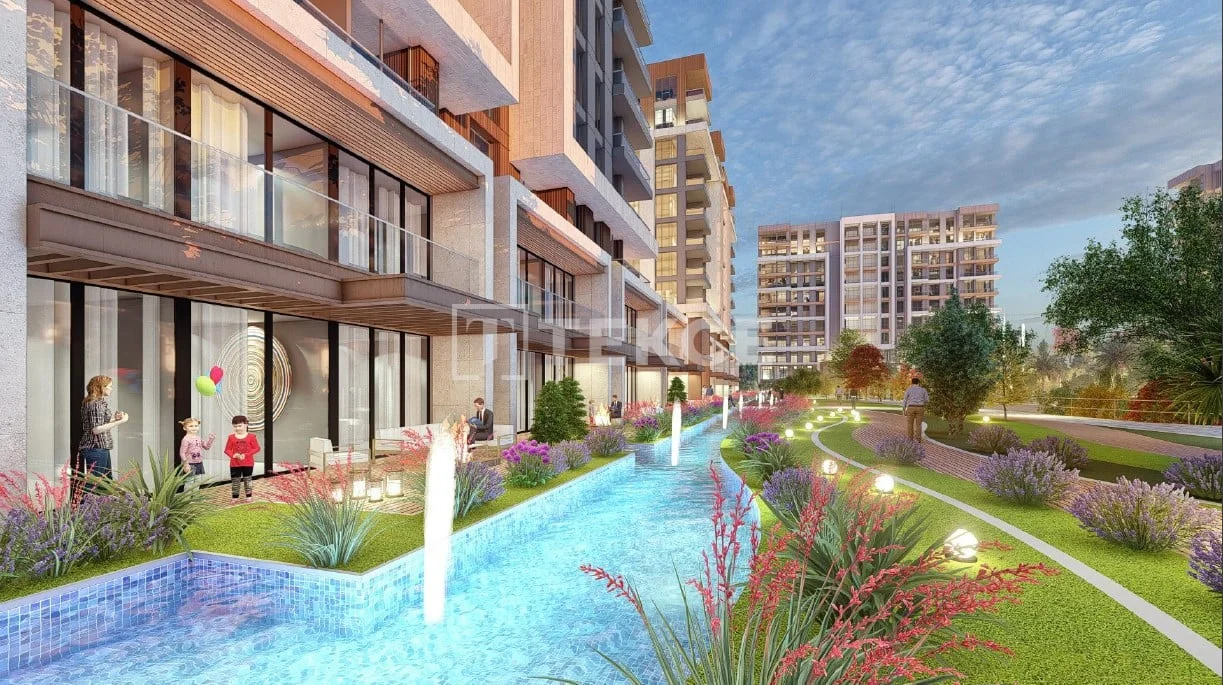 2-Bedroom Apartment with Balcony in Istanbul, photo 4