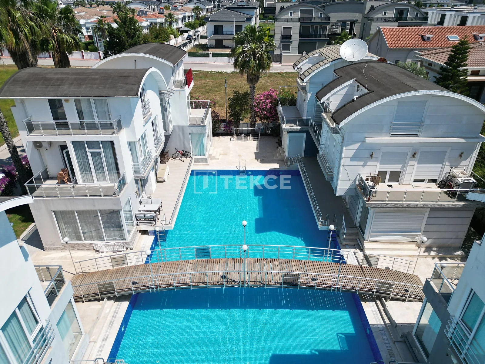 Сдвоенная вилла 4 комнаты (3 спальни) в Белеке с бассейном, фото 3