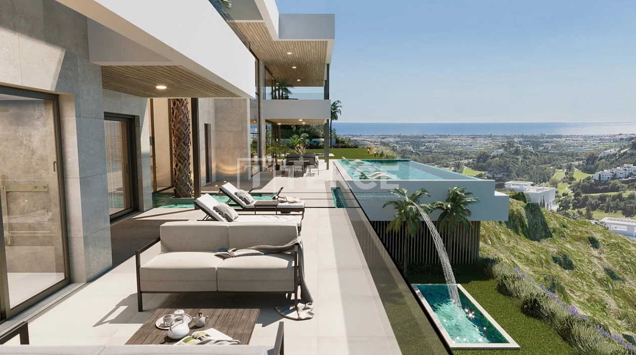 6-Bedroom Villa with Sea and Golf Course Views in Benahavís, photo 2