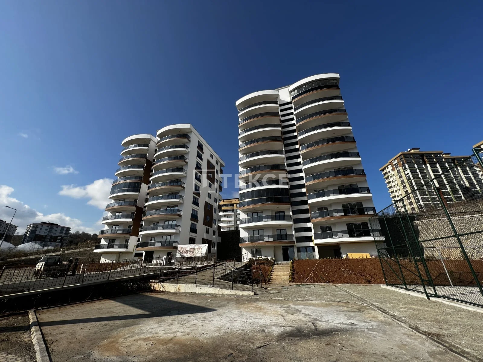 3-Bedroom Apartment with Sea View in Trabzon, photo 3