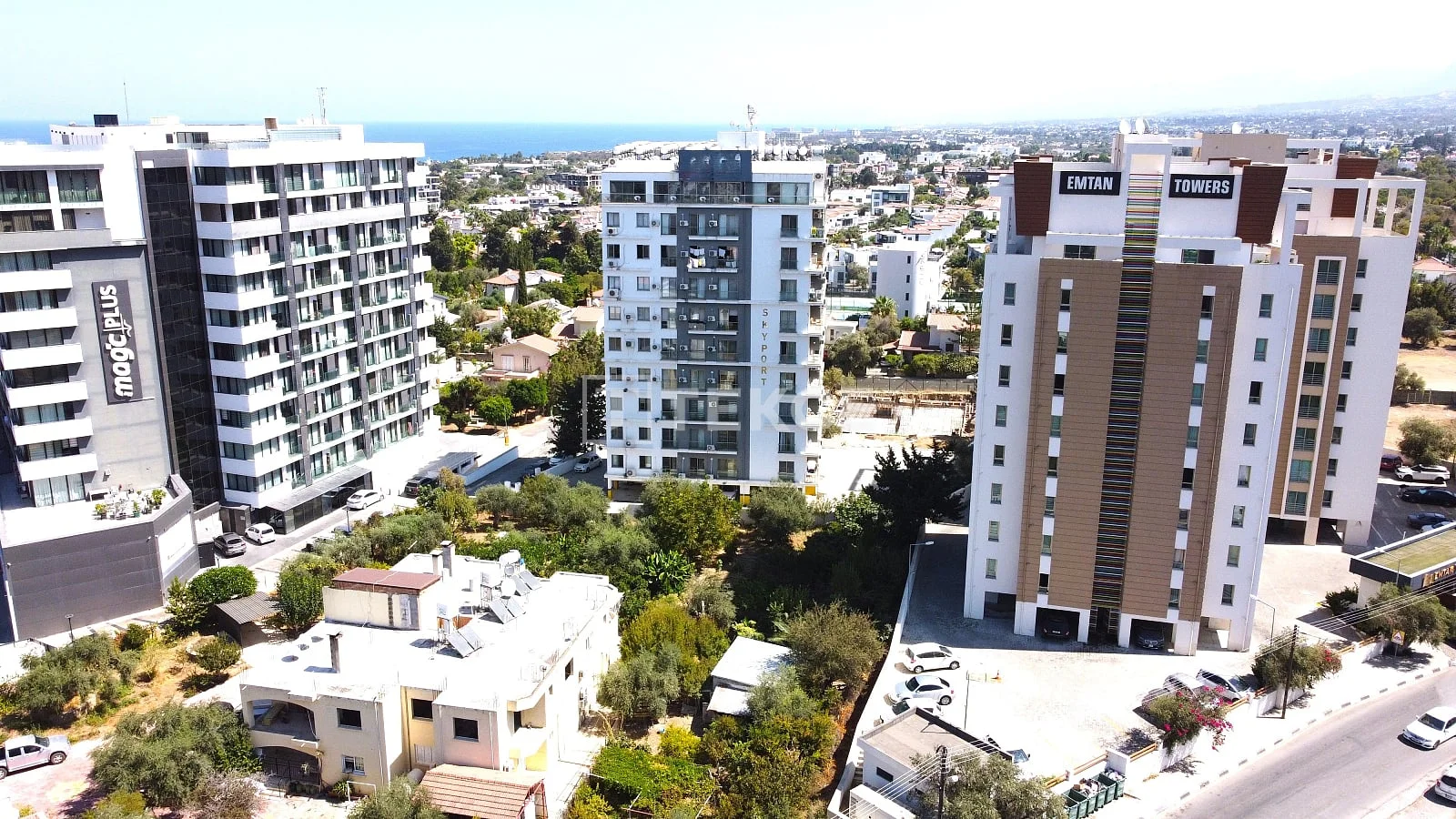 1-Bedroom Furnished Apartment with Sea and Mountain Views in Kyrenia, photo 5