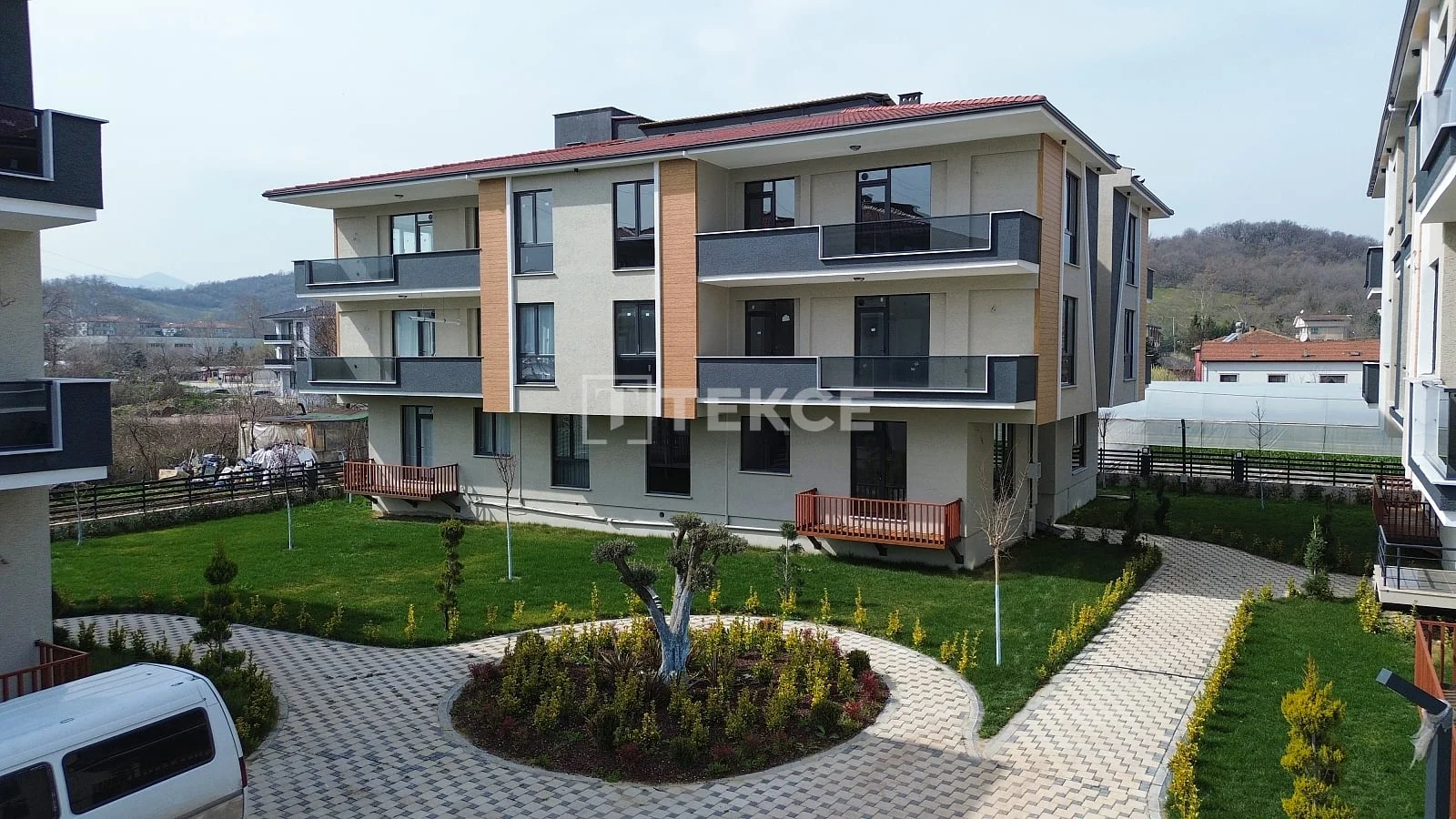 Новая квартира 4 комнаты (3 спальни) в Ялове, 140 м², фото 2