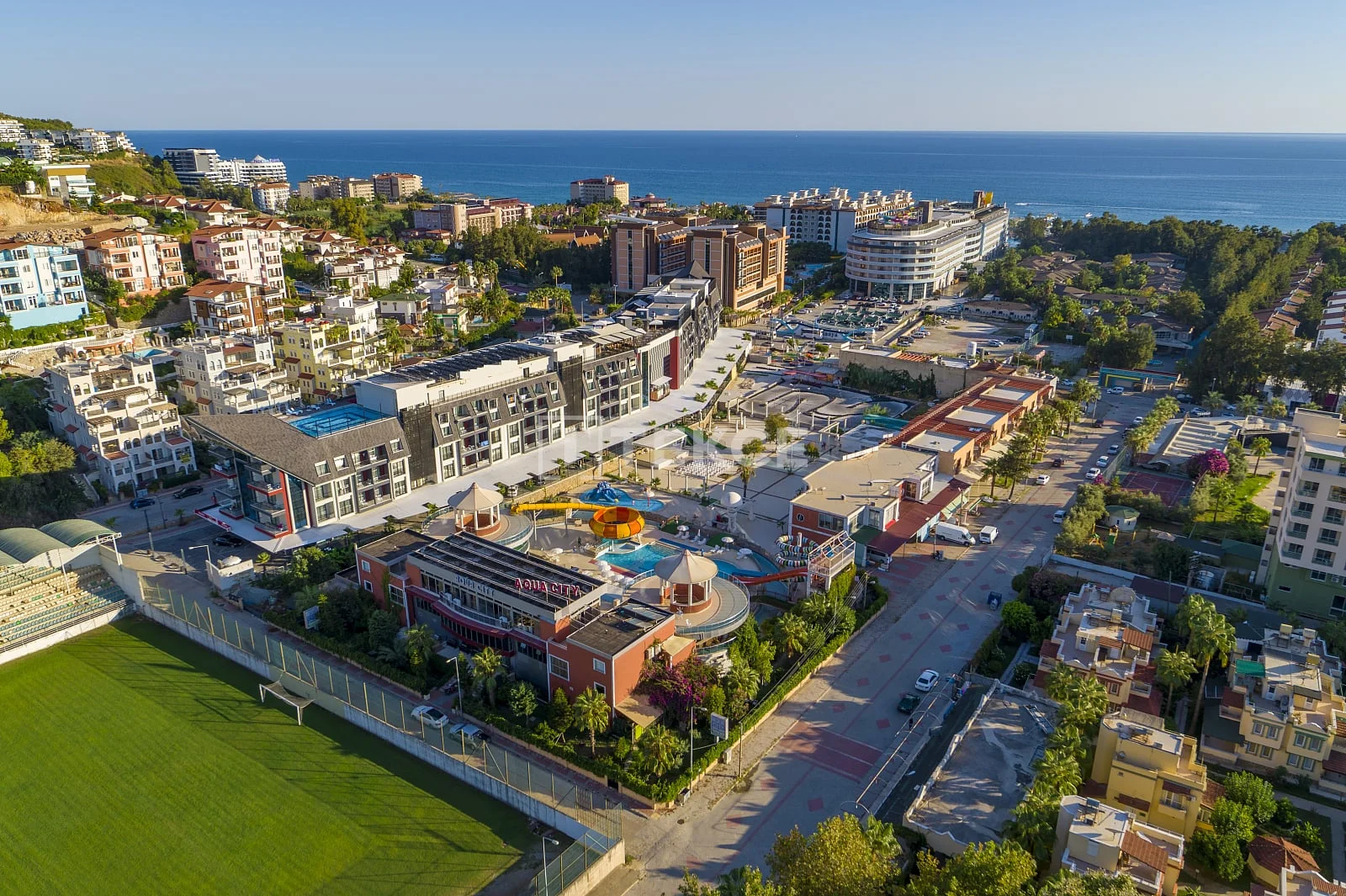 2-Bedroom Apartment with Sea and City Views in Alanya, photo 4