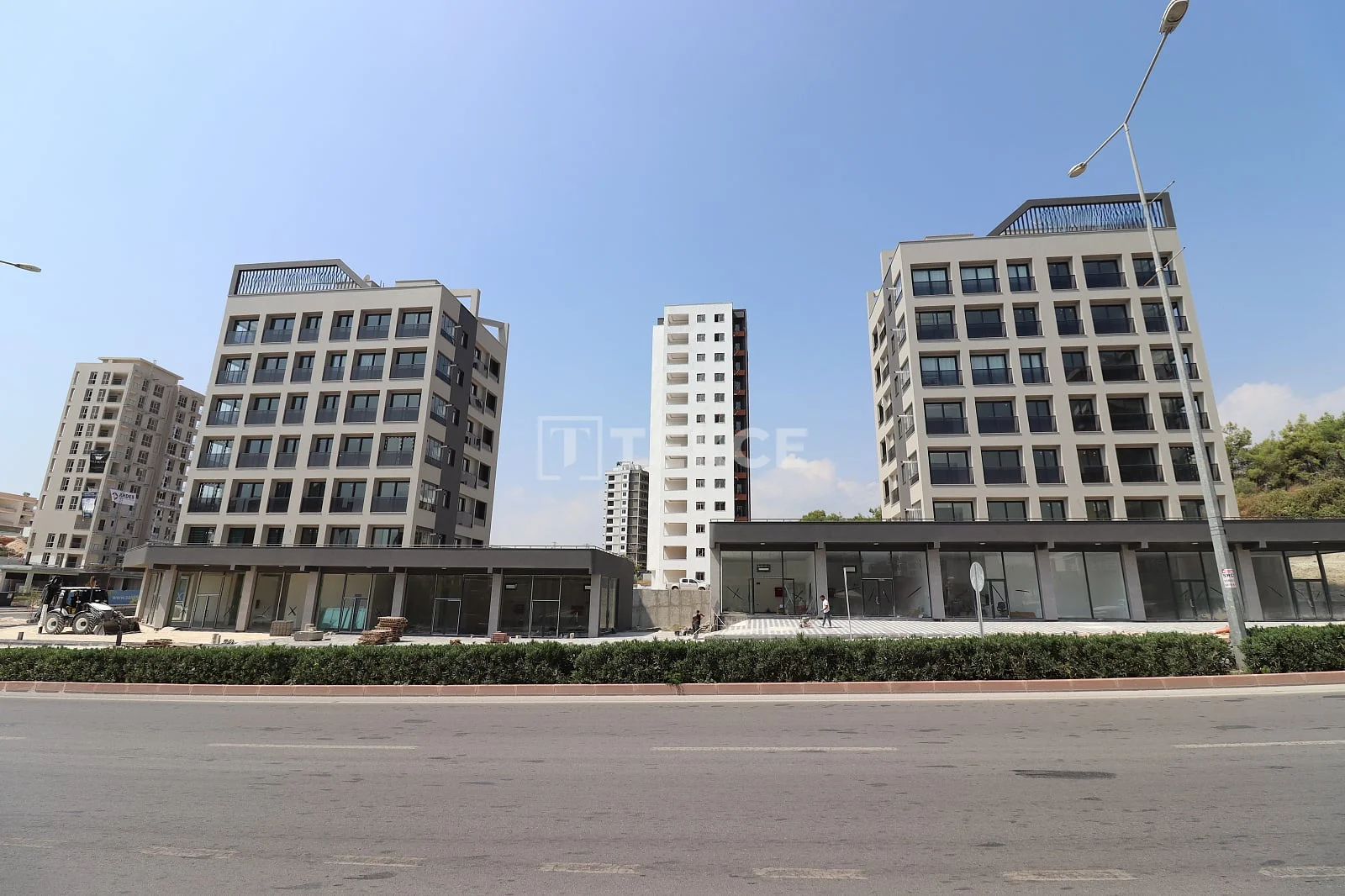 2-Bedroom Apartment with City View in Mersin, photo 2