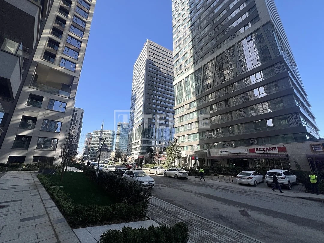 3-Bedroom Apartment with Sea and City Views in Kadikoy, Istanbul, photo 3