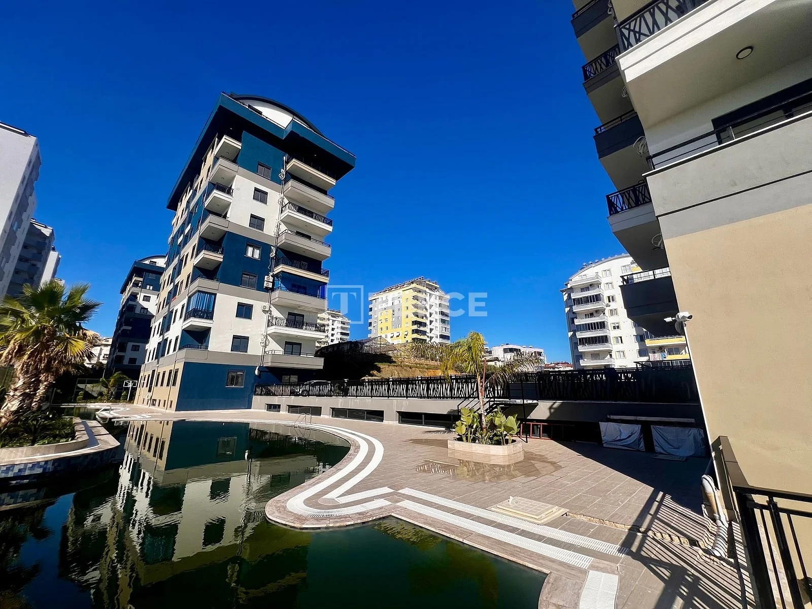 3-Bedroom Penthouse and Apartment with Sea View in Alanya, photo 2