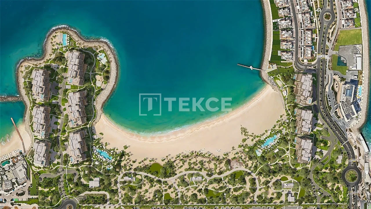 5-Bedroom Luxury Apartment with Private Beach Access in Dubai, photo 3