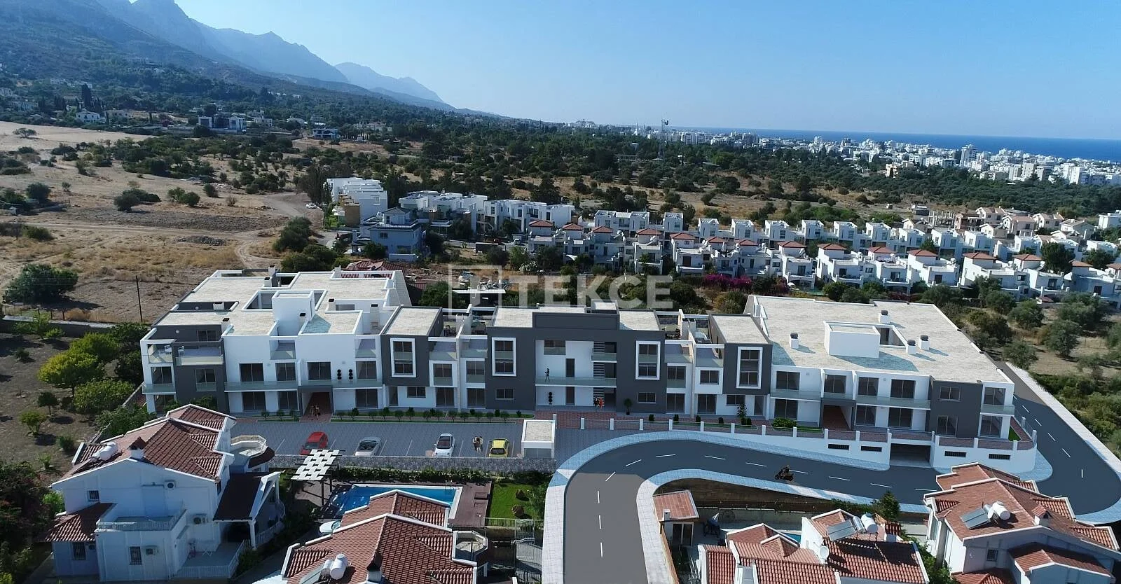 4-Bedroom Penthouse with Mountain Views in Kyrenia, Cyprus, photo 2