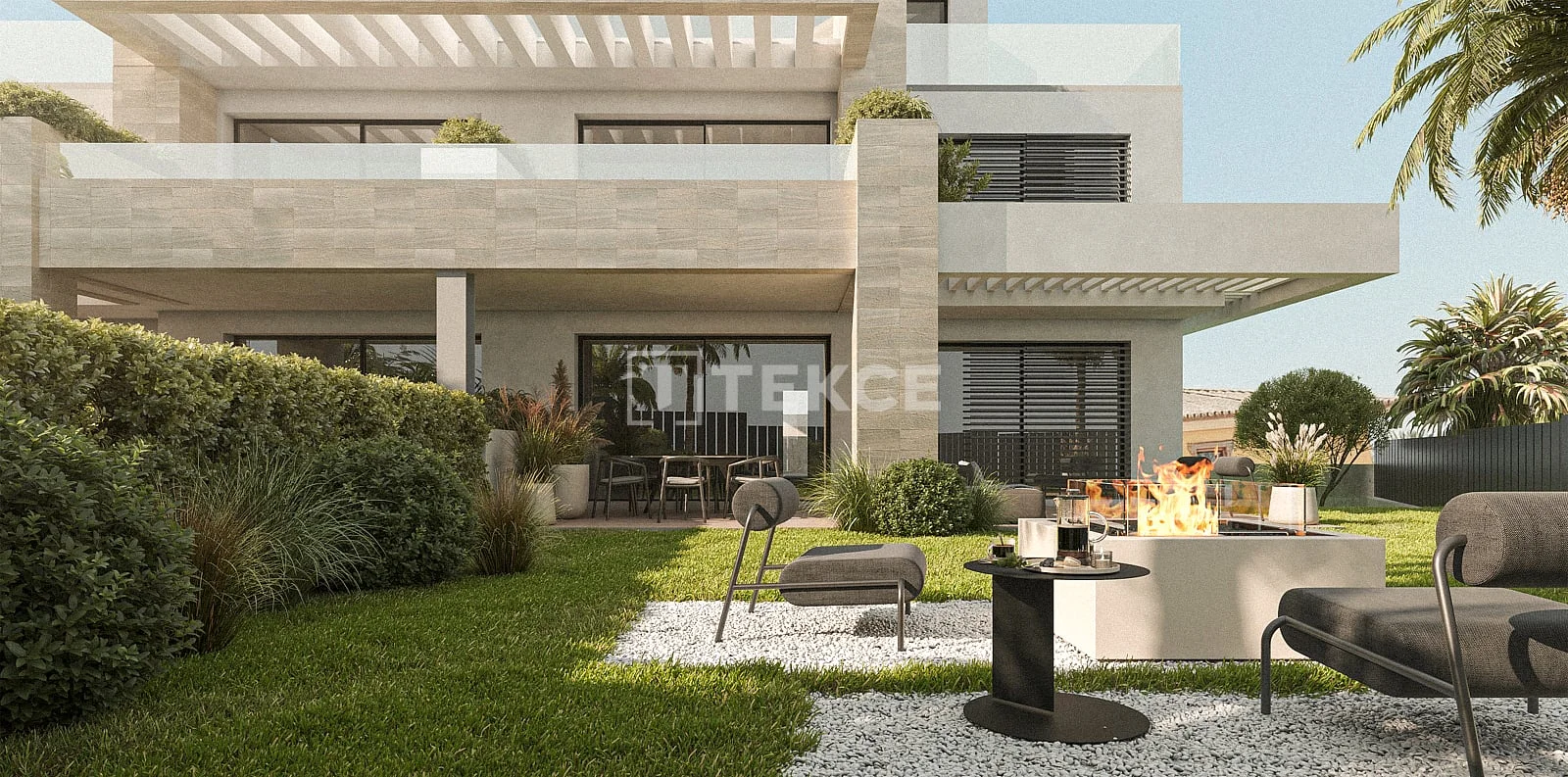 2-Bedroom Apartment with Sea View in Estepona, photo 3
