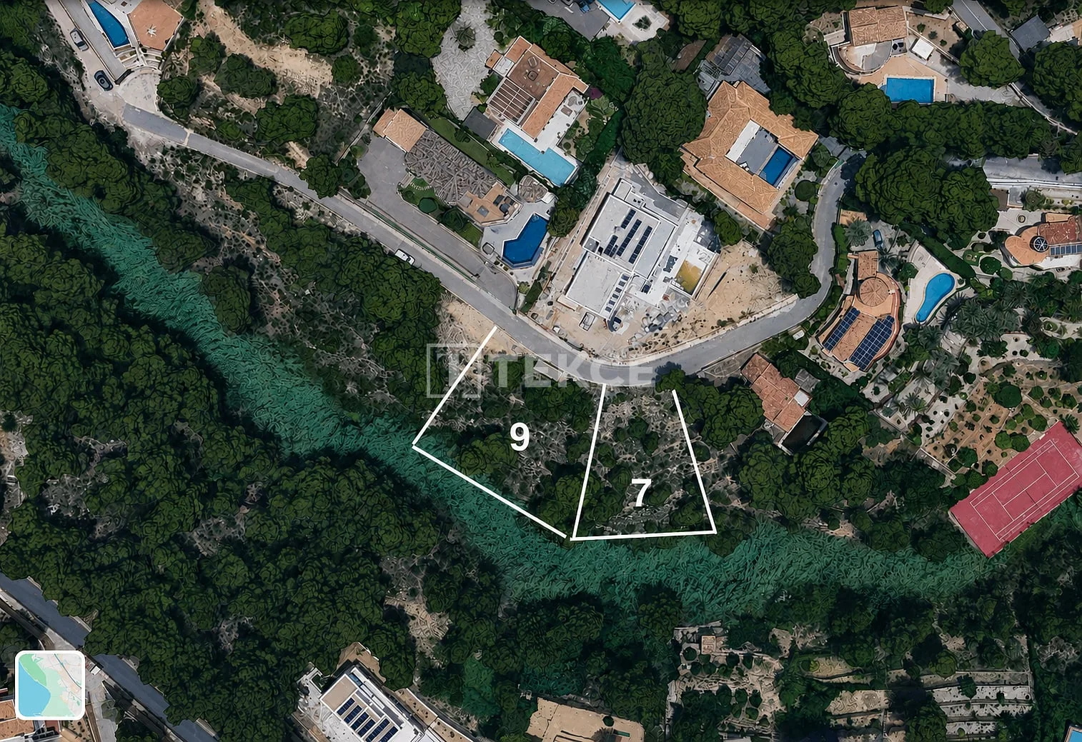 2,120 m² Land Plot with Sea and Mountain Views in Altea, photo 2