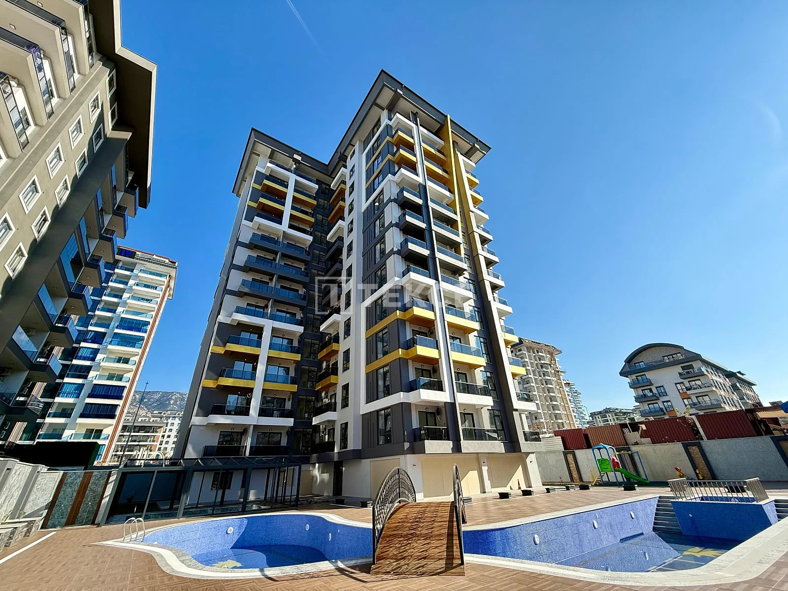 1-Bedroom Apartment with Sea View in Mahmutlar, Alanya