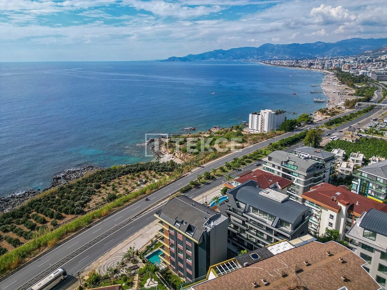 2-Bedroom Beachfront Apartment with Sea View in Kargicak, Alanya, photo 3