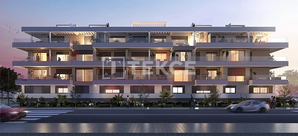 1-Bedroom Apartment with Sea View in Rincon de la Victoria, photo 2