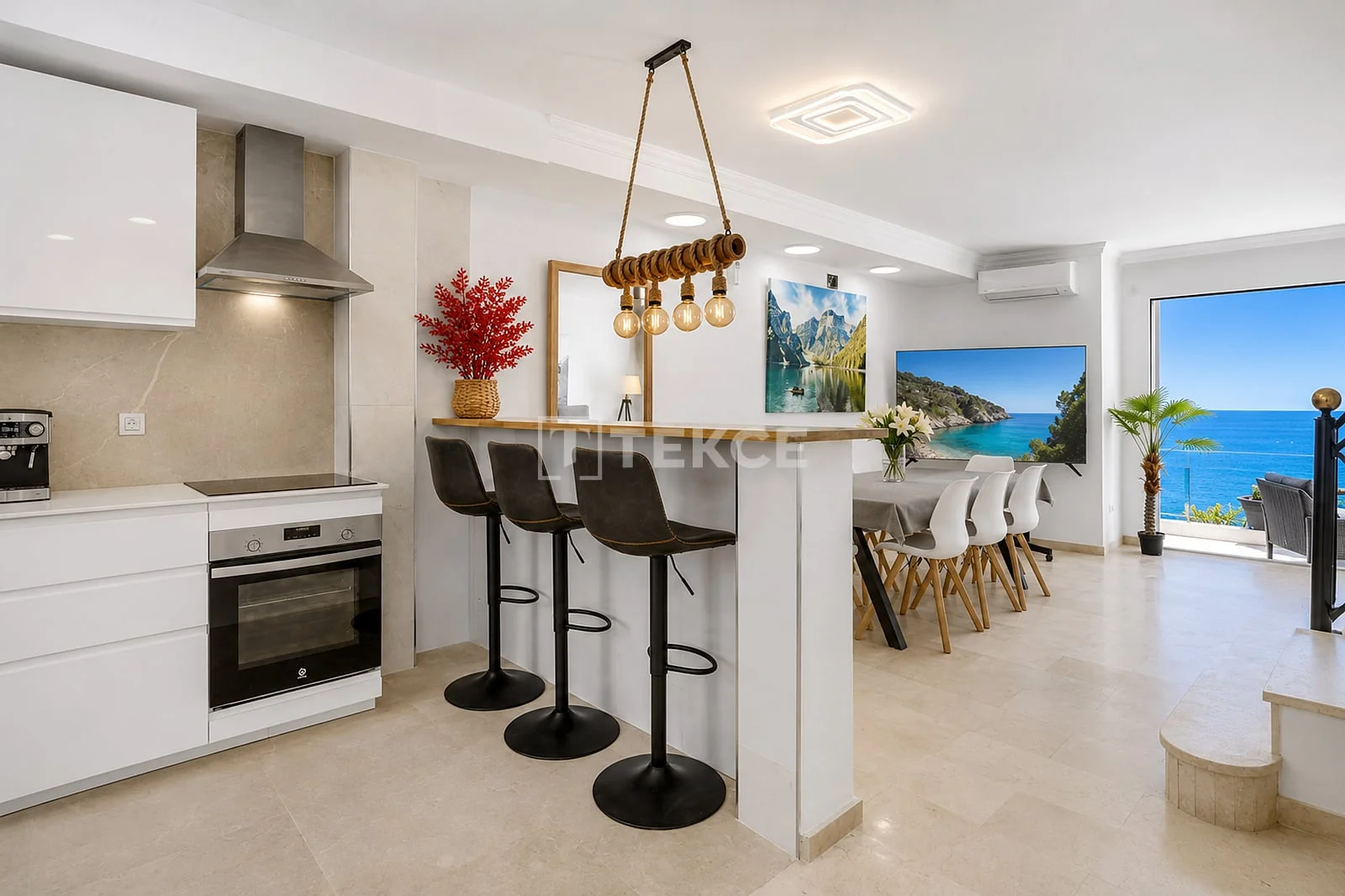 4-Bedroom Villa with Sea View in Benalmadena, photo 5
