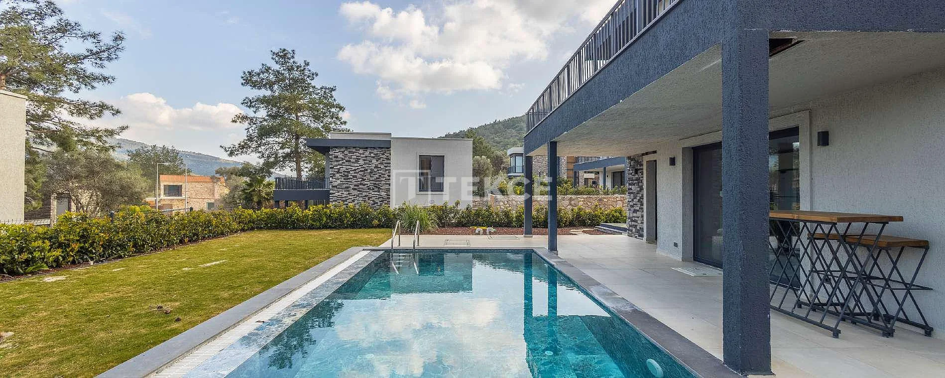 4-Bedroom Villa with Private Pool and Garden in Bodrum, photo 3
