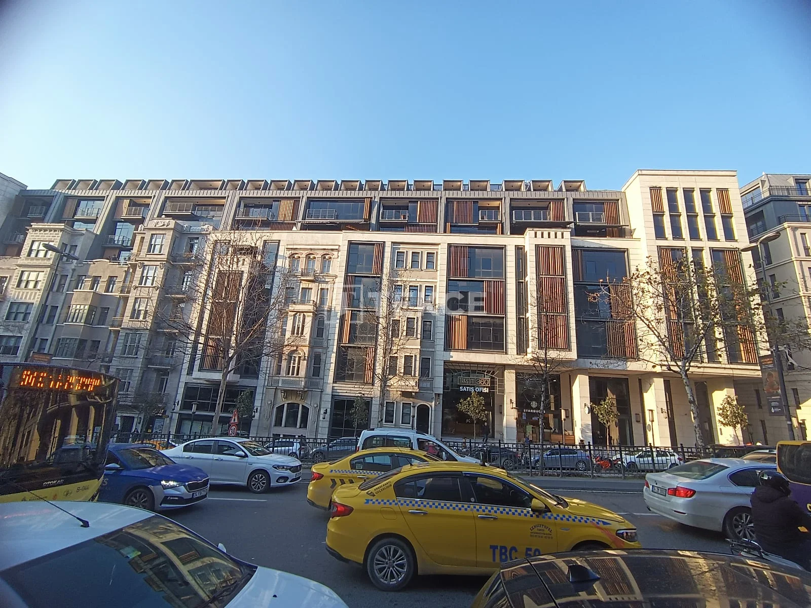 1-Bedroom Apartment in Beyoglu, Istanbul, photo 5