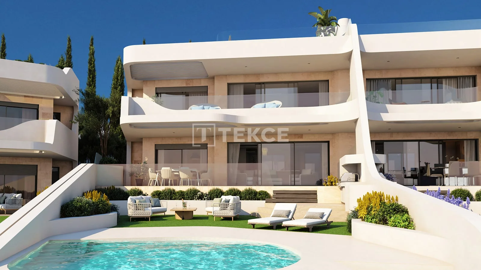 3-Bedroom Apartment with Private Pool and Sea View in Marbella, photo 2
