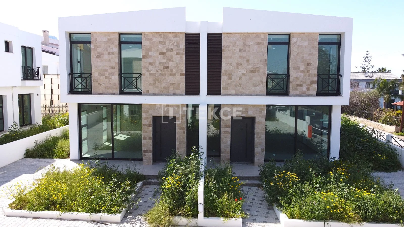3-Bedroom Duplex Villa with Terrace in Kyrenia, Cyprus