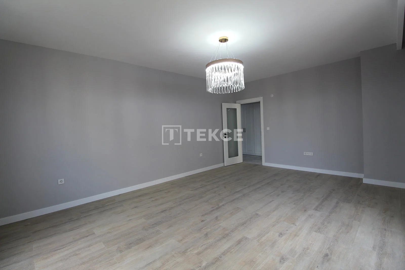3-Bedroom Apartment with City View in Istanbul, photo 5
