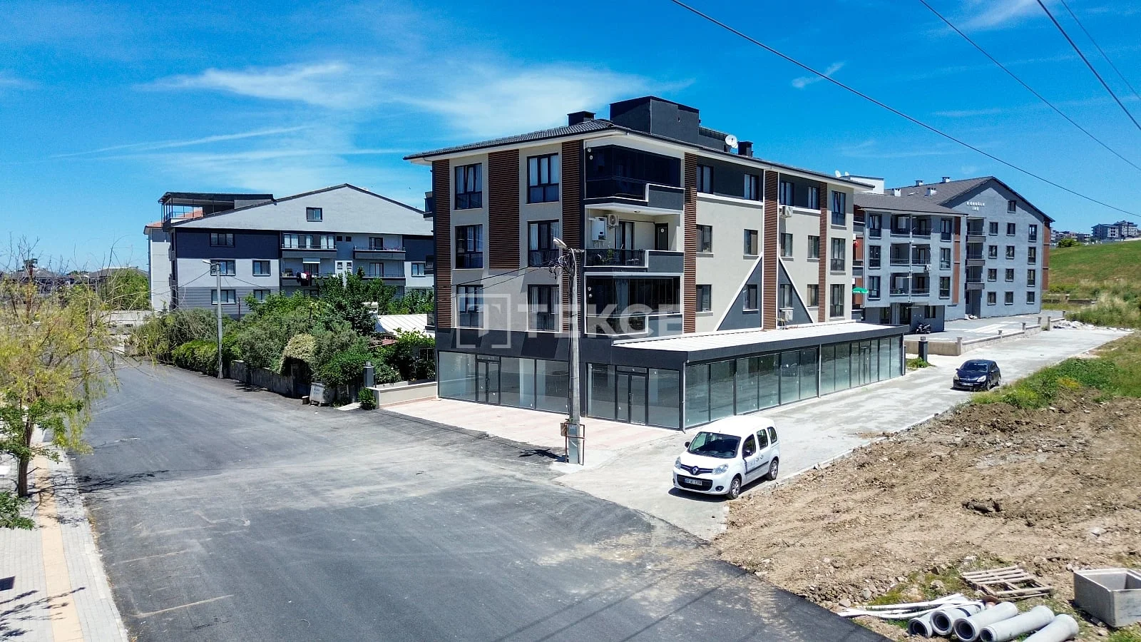 Commercial Property with Storage in Çiftlikköy, Yalova