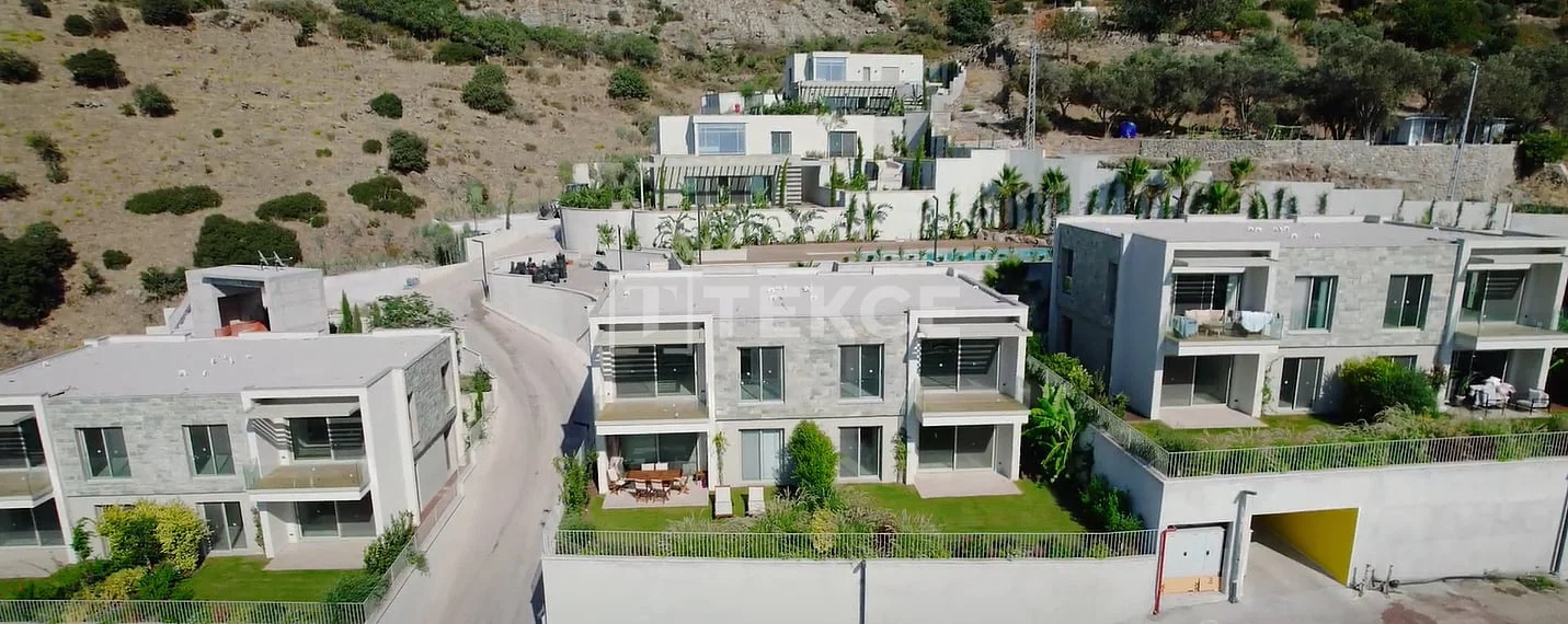 2-Bedroom Apartment with Sea View in Bodrum, photo 2