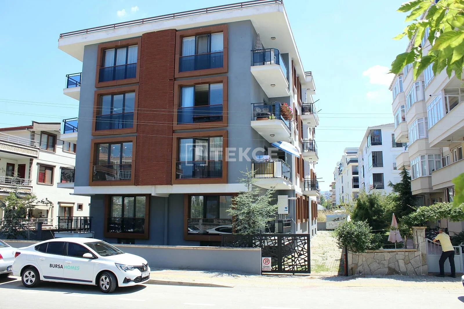 2-Bedroom Apartment with City View in Ciflikköy, Turkey