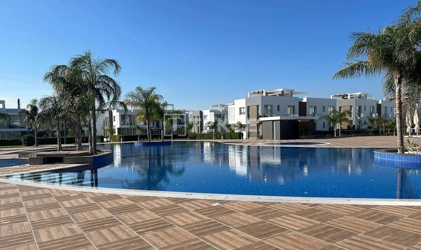 1-Bedroom Penthouse with Sea View in Iskele, photo 3