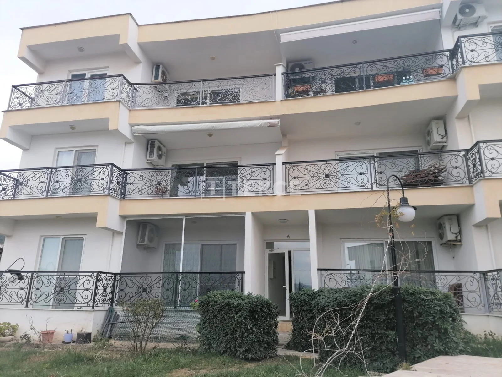 2-Bedroom Beachfront Apartment with Sea View in Milas, photo 3