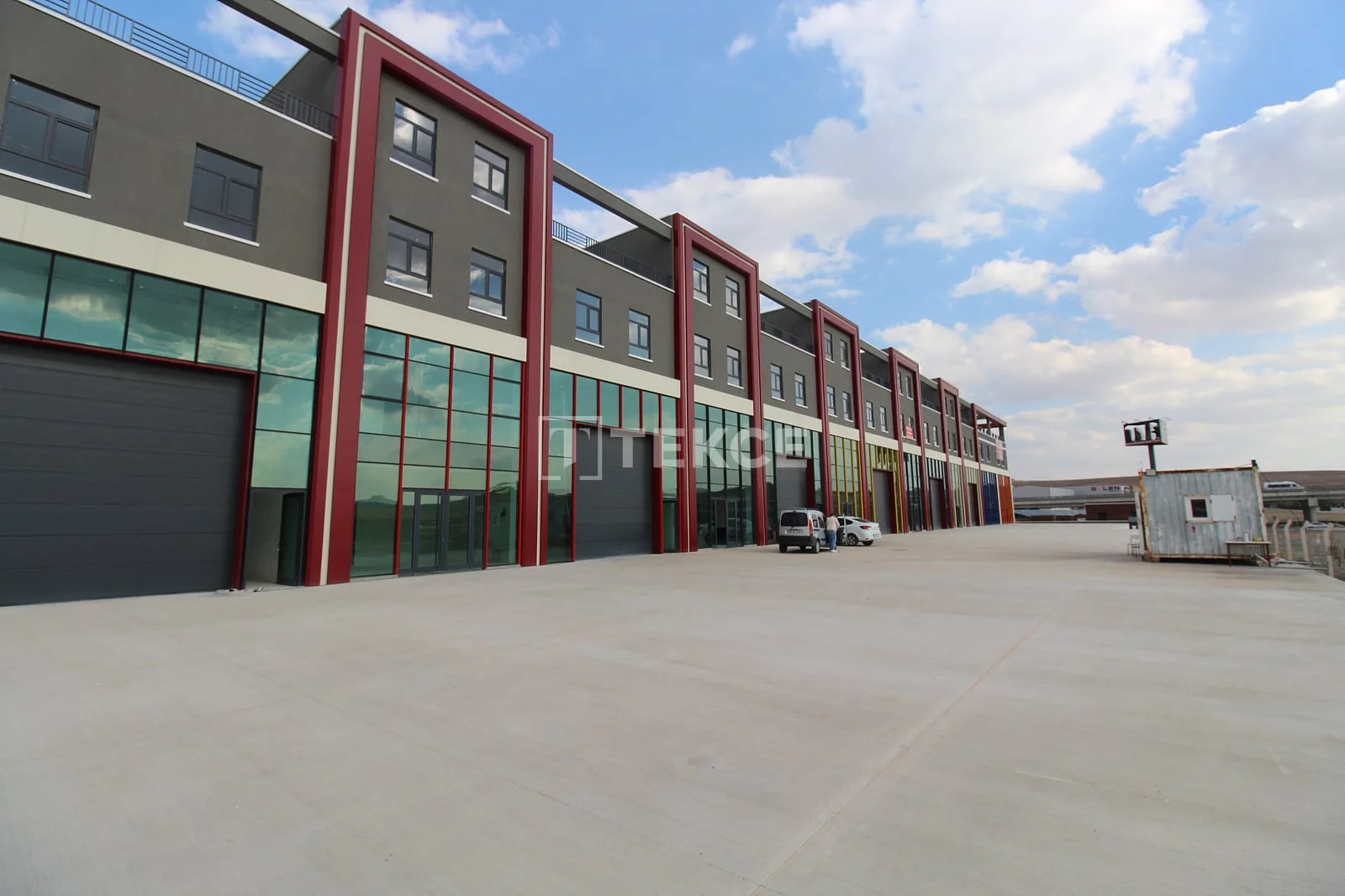 340 m² Commercial Space in Ankara, 2025 New Building, photo 3