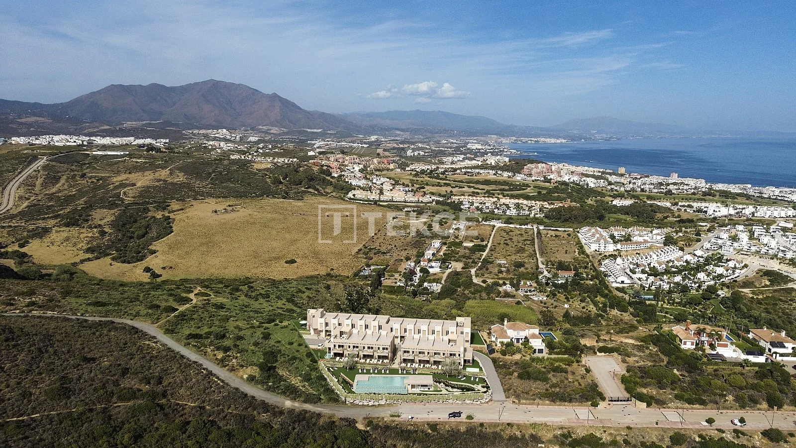 3-Bedroom Villa with Private Pool in Marbella, photo 5