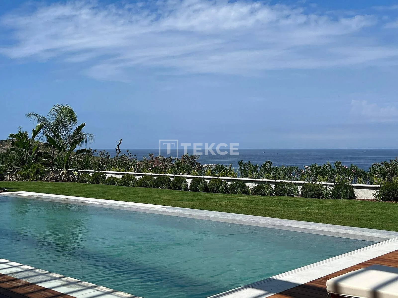 4-Bedroom Villa with Sea View and Private Pool in Bodrum, photo 3