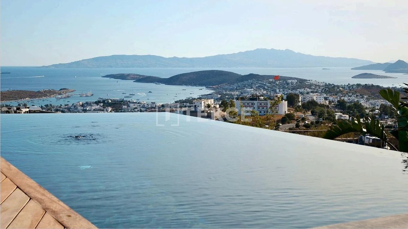5-Bedroom Villa with Private Pool and Sea View in Bodrum