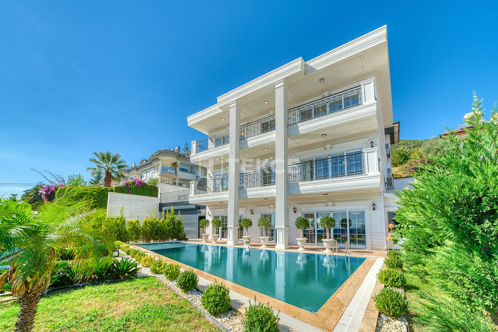 5-Bedroom Villa with Panoramic Sea View in Alanya, photo 4