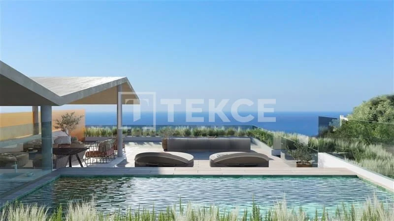 2-Bedroom Penthouse with Sea View in Fuengirola