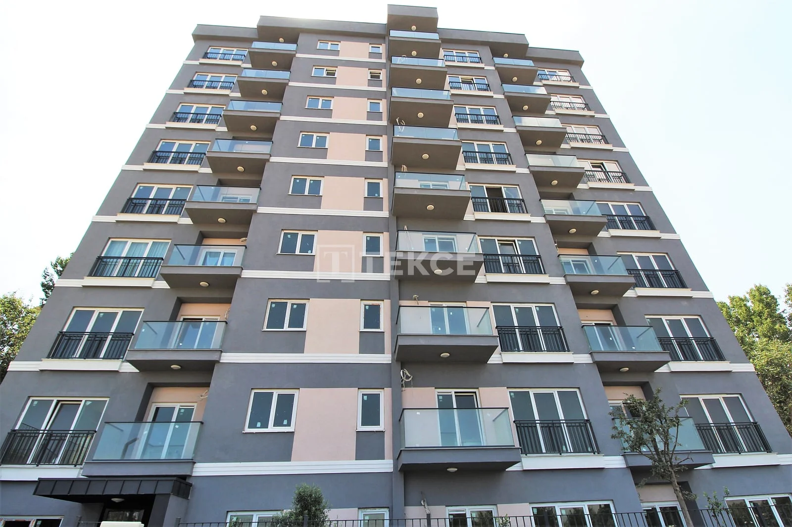 2-Bedroom Apartment with City View in Kagithane, Istanbul, photo 2