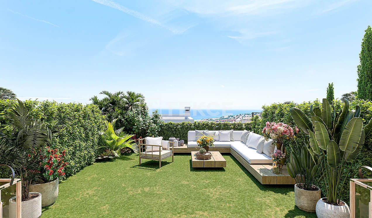 3-Bedroom Townhouse with Sea View in Mijas, Costa del Sol, photo 3