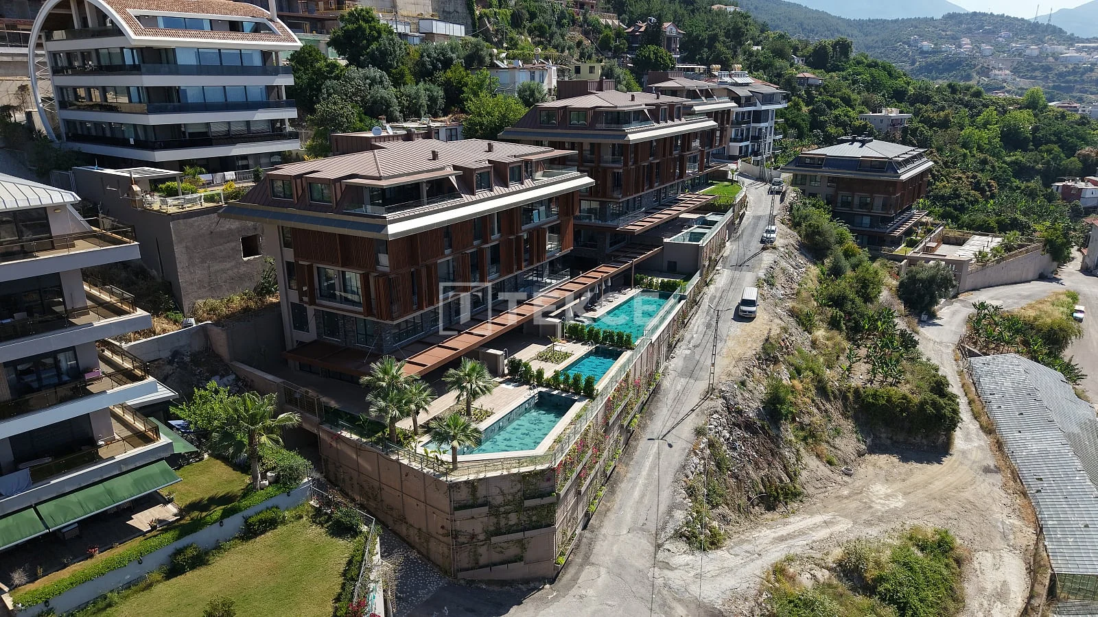 4-Bedroom Apartment with Private Pool and Sea View in Alanya, photo 5