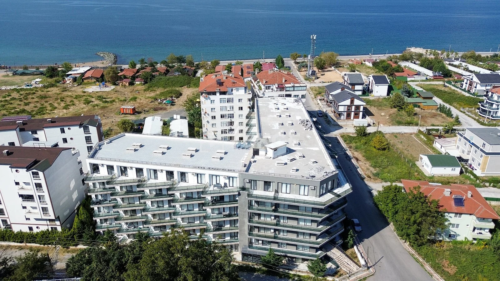 1-Bedroom Apartment with Sea View in Cinarcik, Turkey, photo 3