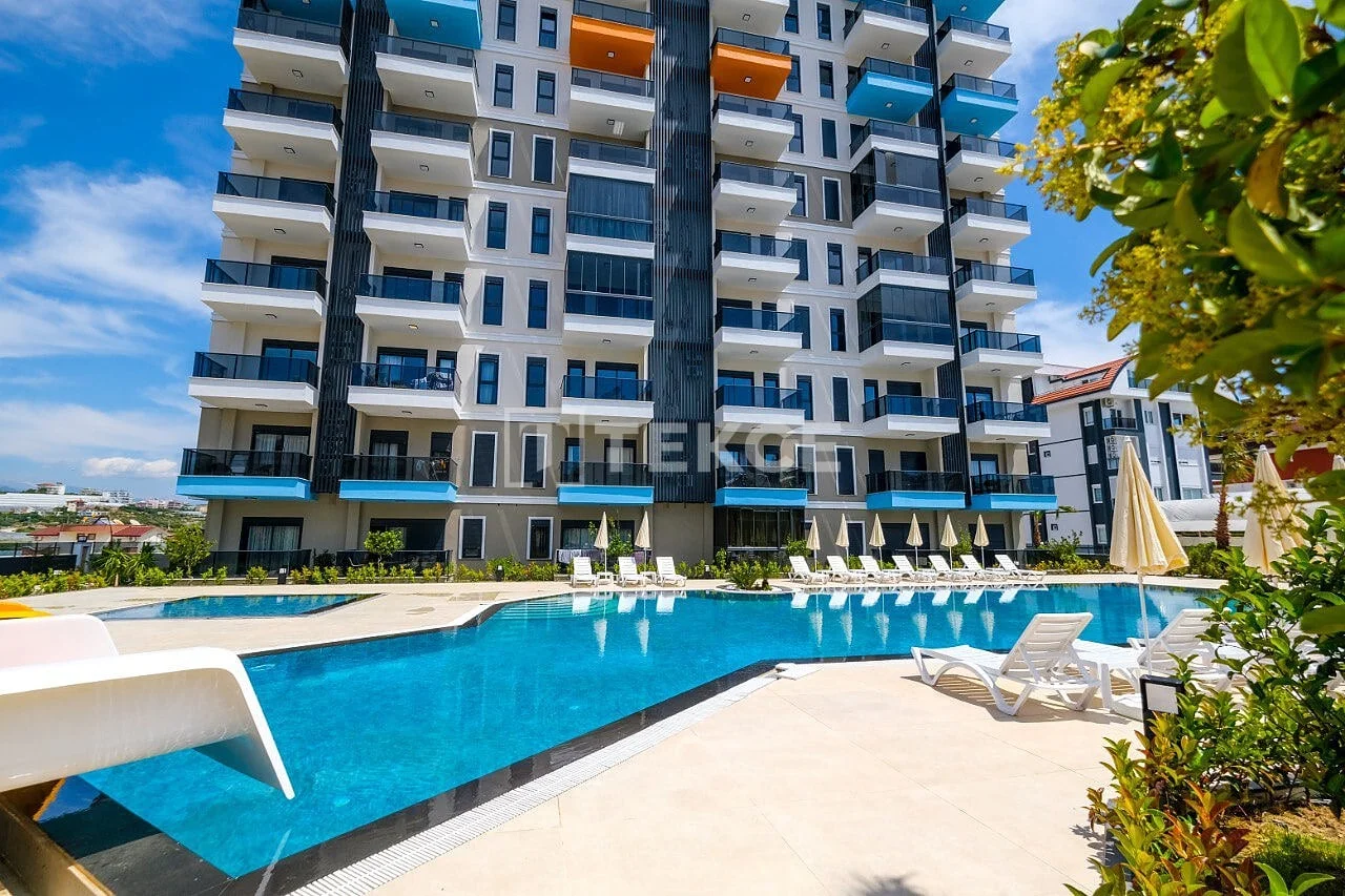 1-Bedroom Apartment with Mountain View in Avsallar, Alanya, photo 2