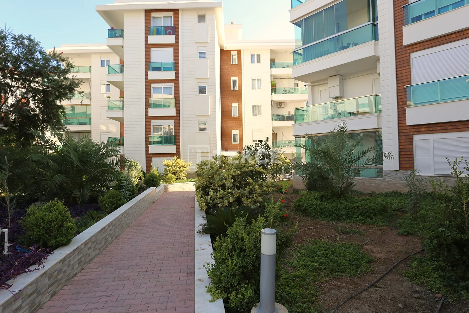 2-Bedroom Apartment with Mountain View in Konyaalti, Antalya, photo 2