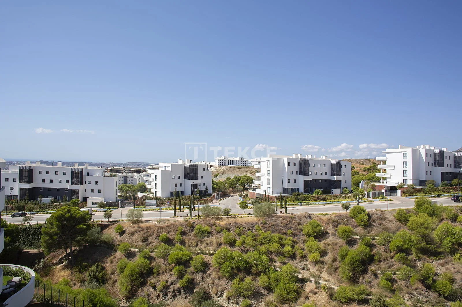 2-Bedroom Apartment with Sea View in Fuengirola, photo 2