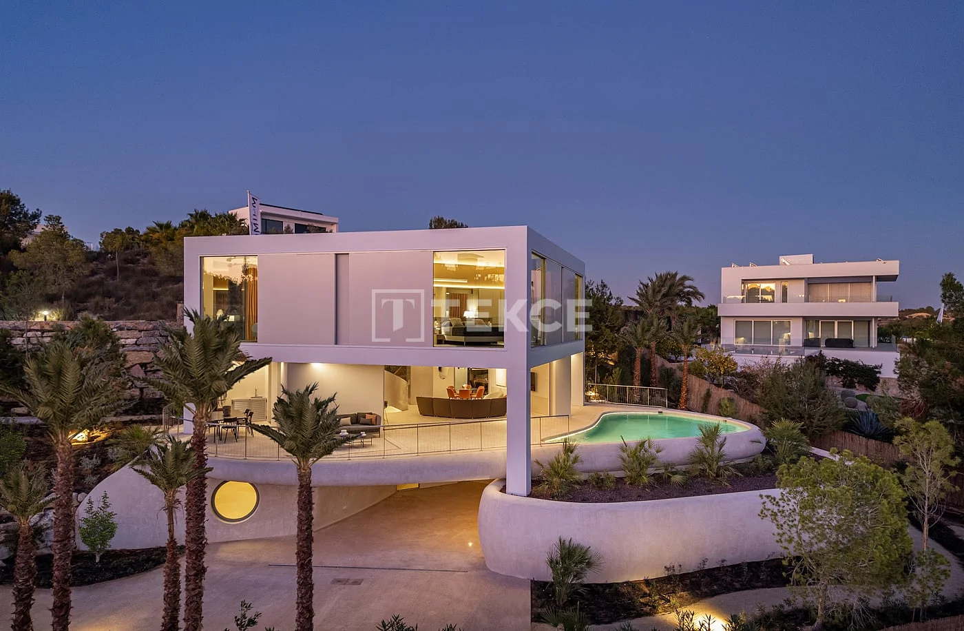 3-Bedroom Villa with Private Pool in San Miguel de Salinas, photo 3