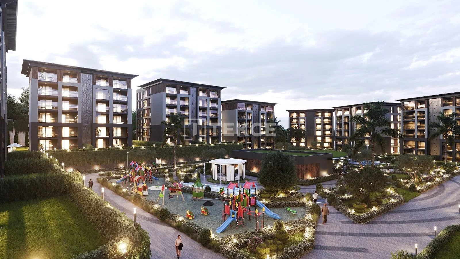 3-Bedroom Apartment with Pool and Gym in Nilüfer, Bursa