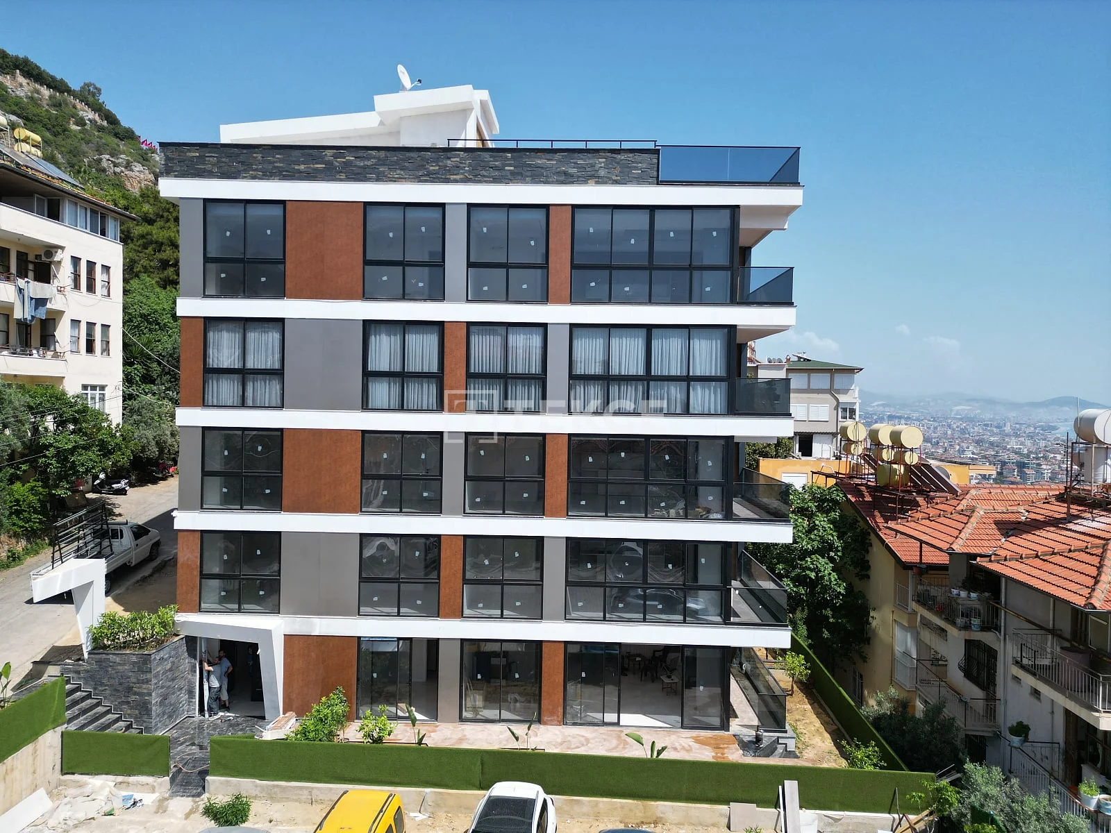 3-Bedroom Apartment with Sea View in Alanya, photo 2