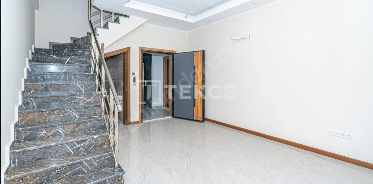 Commercial Property 150 m² in Alanya City Center, photo 3