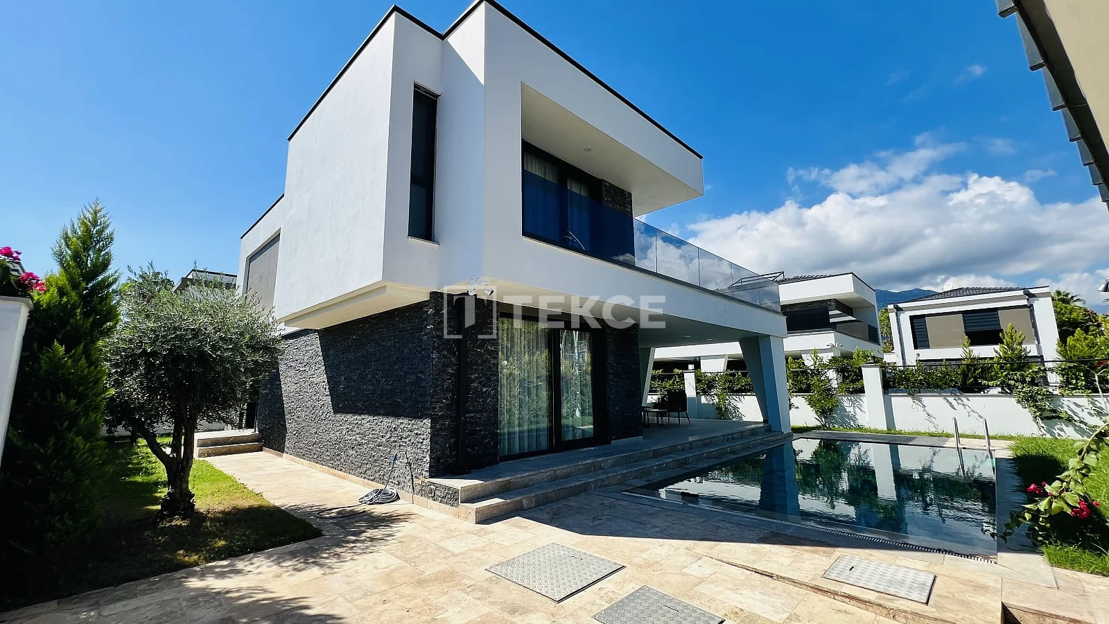 4-Bedroom Luxury Villa with Private Pool in Kemer