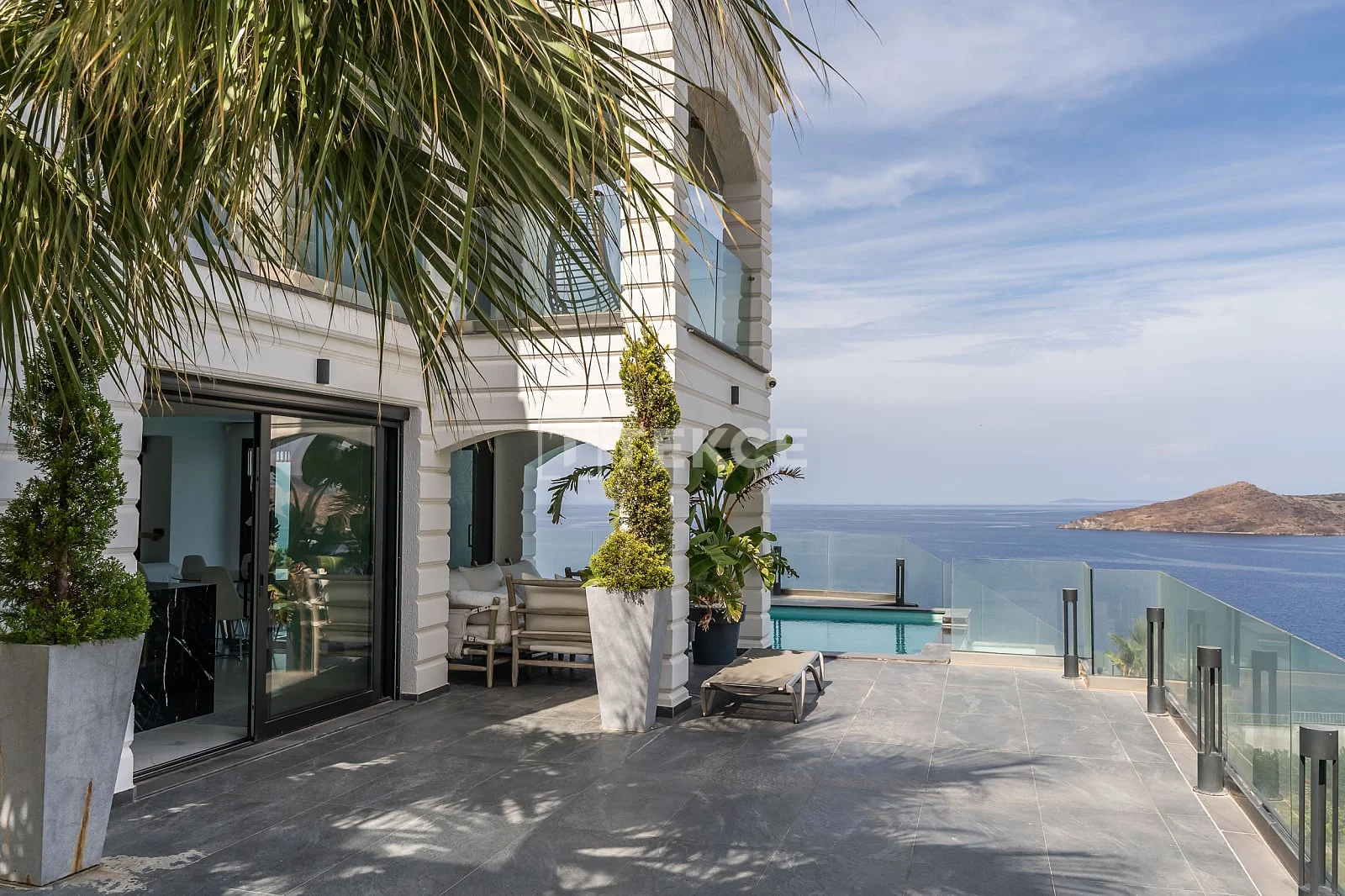 5-Bedroom Villa with Sea View in Yalikavak, photo 2