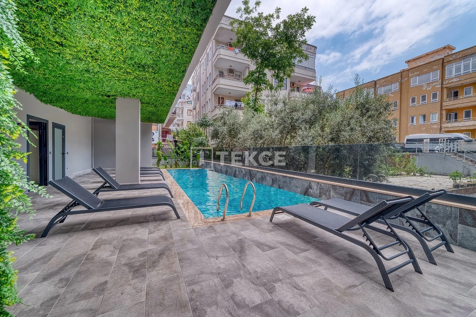 2-Bedroom Apartment with Sea View in Alanya, photo 2